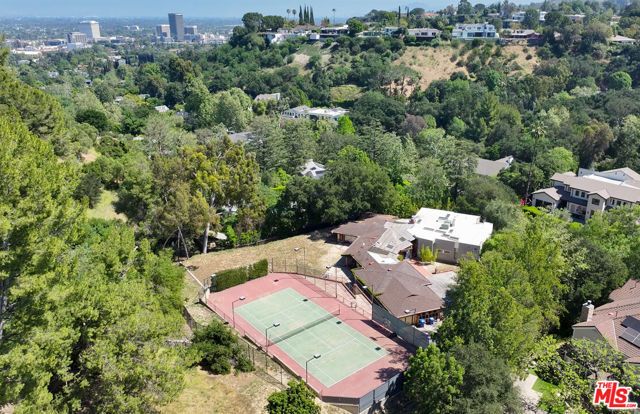 16145 High Valley Place, Encino (los Angeles), CA 91436