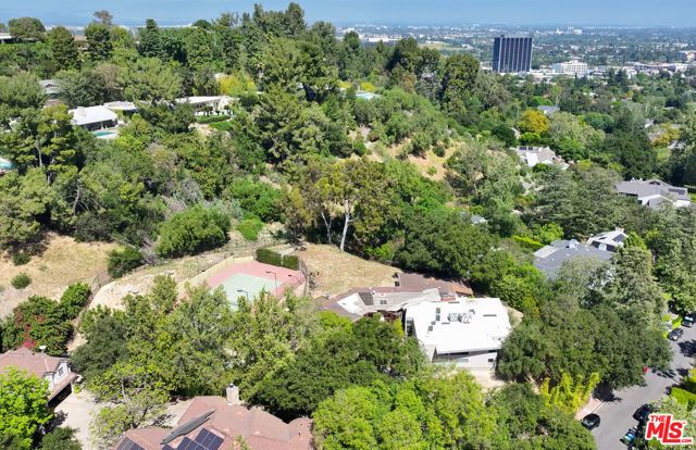 16145 High Valley Place, Encino (los Angeles), CA 91436