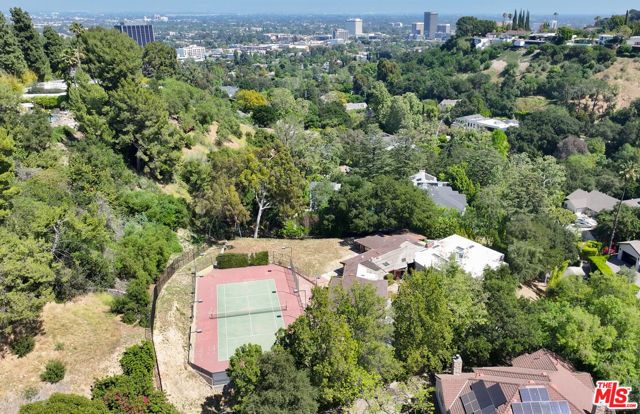 16145 High Valley Place, Encino (los Angeles), CA 91436