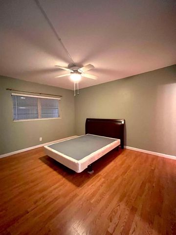 1951 NE 39th St 248, Lighthouse Point, FL 33064