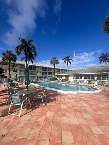 1951 NE 39th St 248, Lighthouse Point, FL 33064