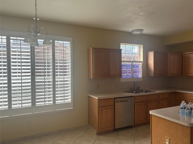 1605 Willow Creek, Mesquite, TX 75181