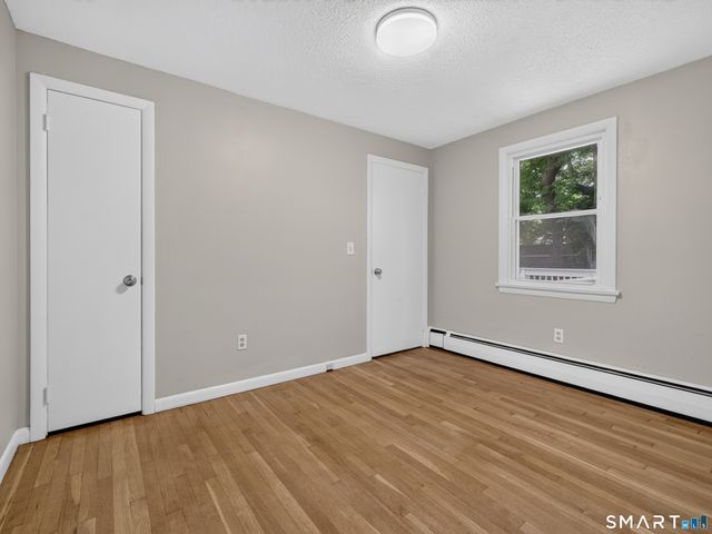 161 Broad Street, Groton, CT 06340
