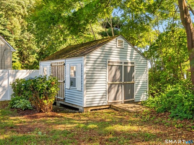 161 Broad Street, Groton, CT 06340