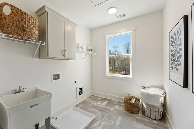 4510 Aiden Way, Cumming, GA 30041