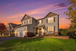 580 Eastgate Parkway, Mahtomedi, MN 55115