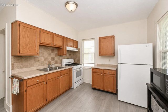 6819 25th AVENUE, Kenosha, WI 53143