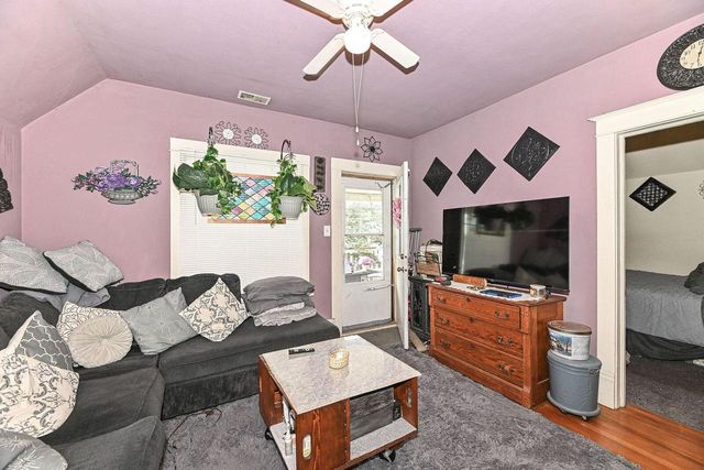 6819 25th AVENUE, Kenosha, WI 53143