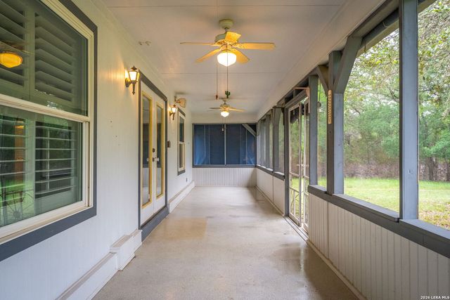 8580 SPRING BRANCH RD, Spring Branch, TX 78070
