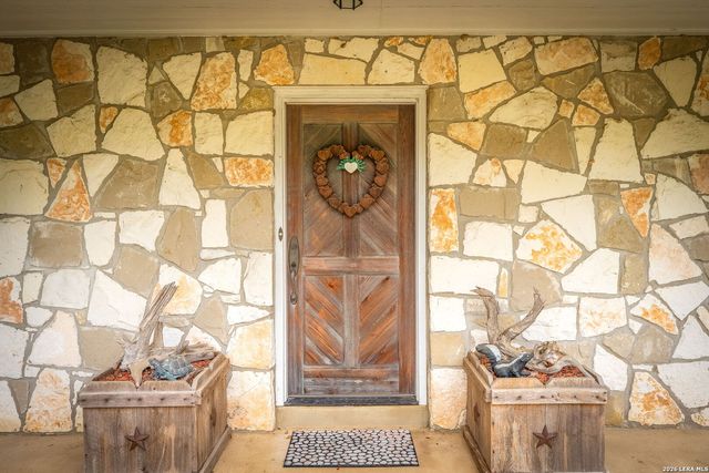 8580 SPRING BRANCH RD, Spring Branch, TX 78070
