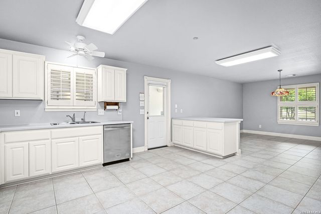 8580 SPRING BRANCH RD, Spring Branch, TX 78070