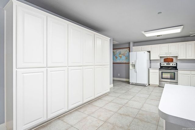8580 SPRING BRANCH RD, Spring Branch, TX 78070