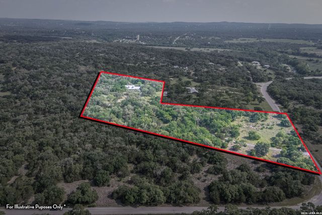 8580 SPRING BRANCH RD, Spring Branch, TX 78070