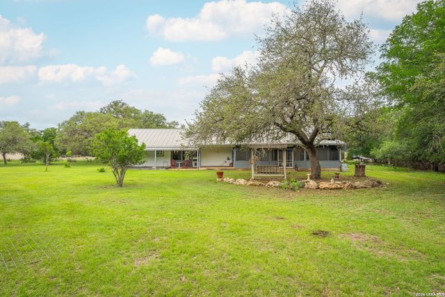 8580 SPRING BRANCH RD, Spring Branch, TX 78070