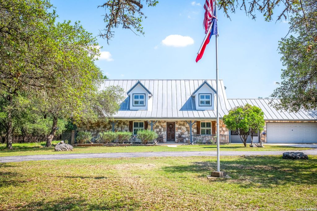 8580 SPRING BRANCH RD, Spring Branch, TX 78070