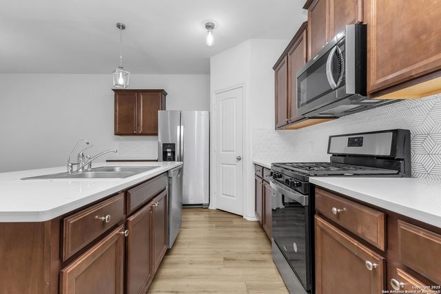 6806 Prue Rd Unit 46, San Antonio, TX 78240