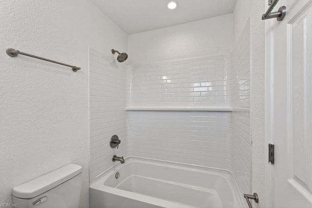 9289 Gates RD, Suffolk, VA 23437