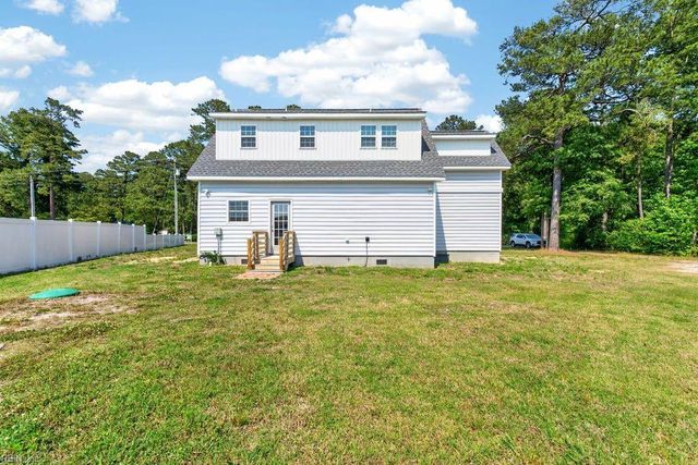 9289 Gates RD, Suffolk, VA 23437