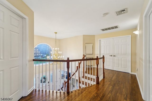 185 Summit Ave, Pompton Lakes Boro, NJ 07442