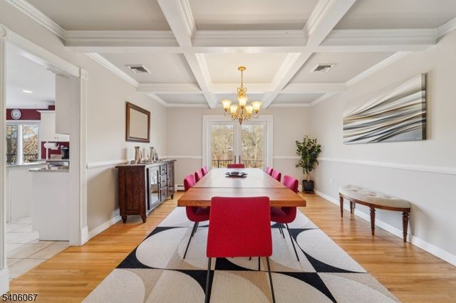 185 Summit Ave, Pompton Lakes Boro, NJ 07442