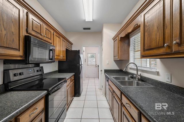 192 Ridgewood Drive, Daphne, AL 36526