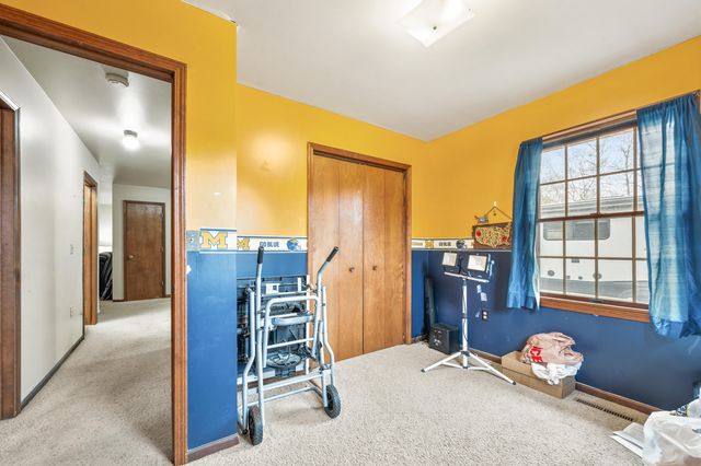 6700 S 230th Avenue, Lincoln Twp-osceola, MI 49677