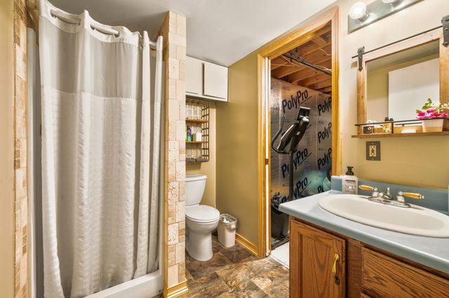 6700 S 230th Avenue, Lincoln Twp-osceola, MI 49677