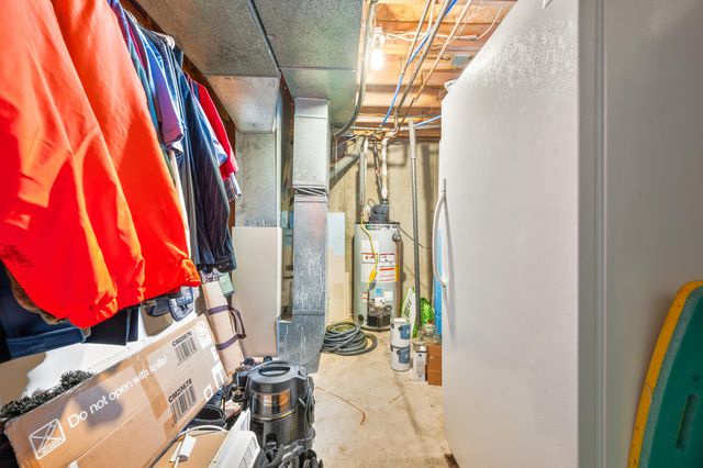 6700 S 230th Avenue, Lincoln Twp-osceola, MI 49677