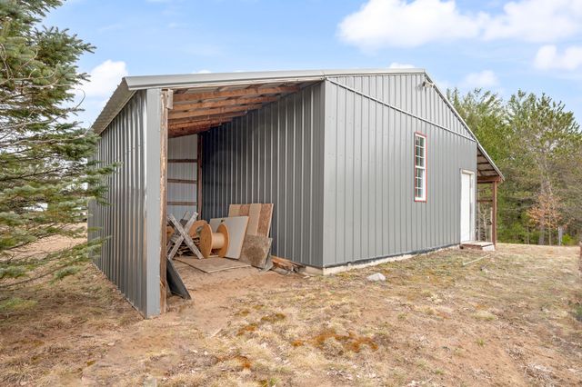 6700 S 230th Avenue, Lincoln Twp-osceola, MI 49677