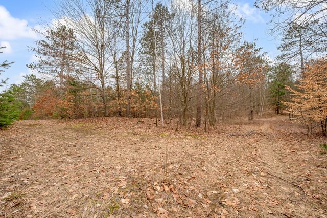 6700 S 230th Avenue, Lincoln Twp-osceola, MI 49677