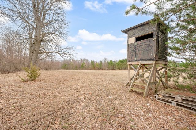 6700 S 230th Avenue, Lincoln Twp-osceola, MI 49677