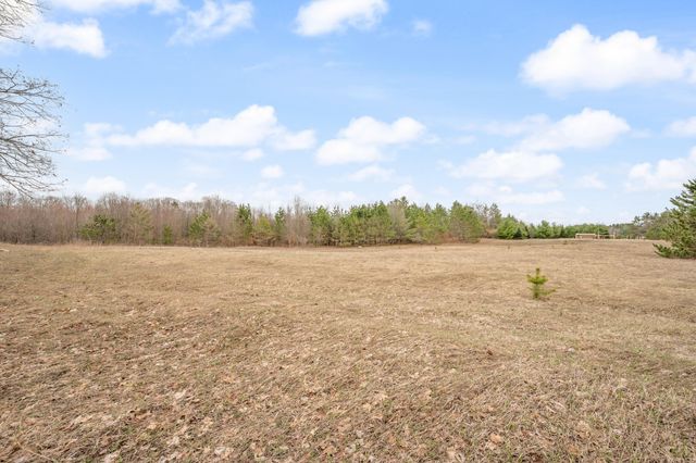 6700 S 230th Avenue, Lincoln Twp-osceola, MI 49677