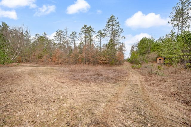 6700 S 230th Avenue, Lincoln Twp-osceola, MI 49677