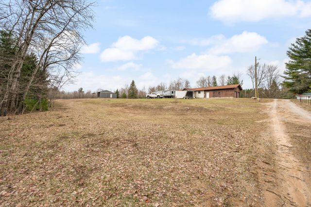 6700 S 230th Avenue, Lincoln Twp-osceola, MI 49677
