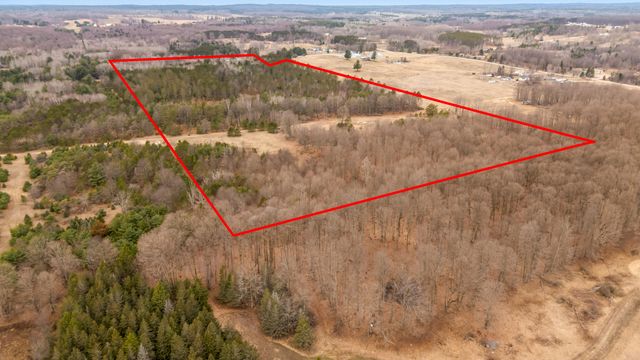 6700 S 230th Avenue, Lincoln Twp-osceola, MI 49677