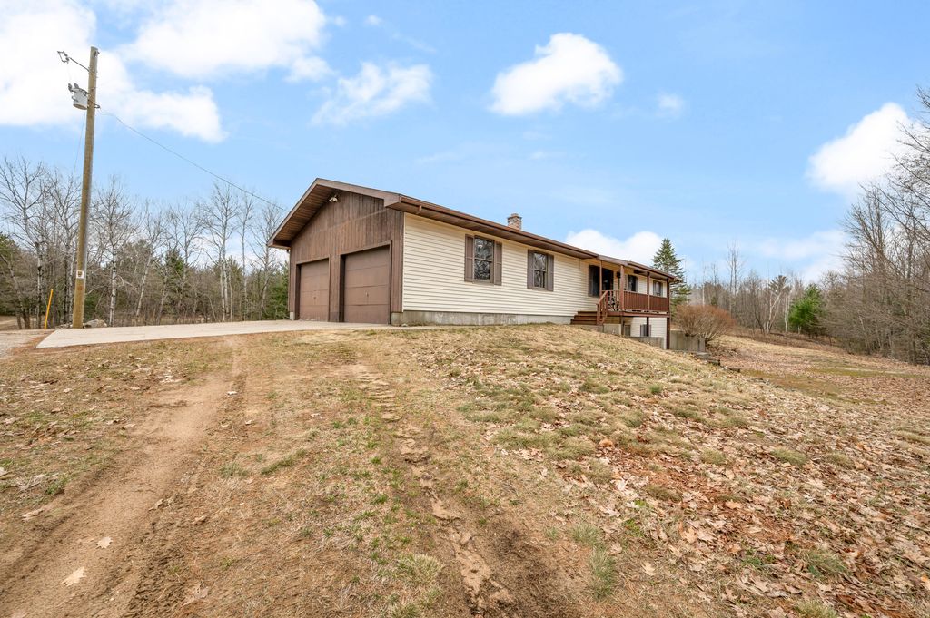 6700 S 230th Avenue, Lincoln Twp-osceola, MI 49677