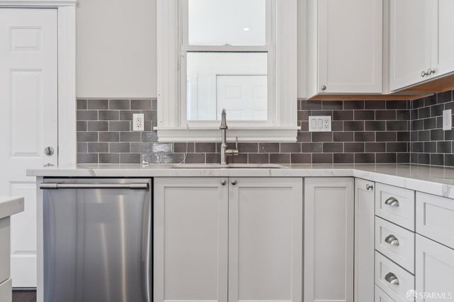 77 29th Street, San Francisco, CA 94110