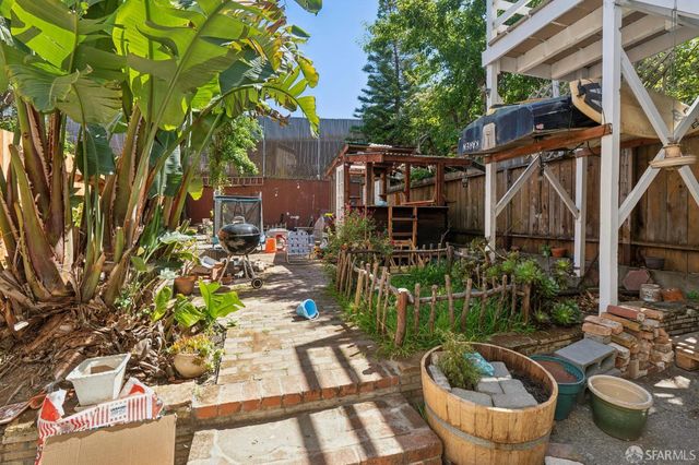 77 29th Street, San Francisco, CA 94110