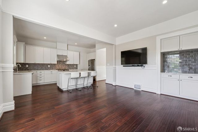 77 29th Street, San Francisco, CA 94110