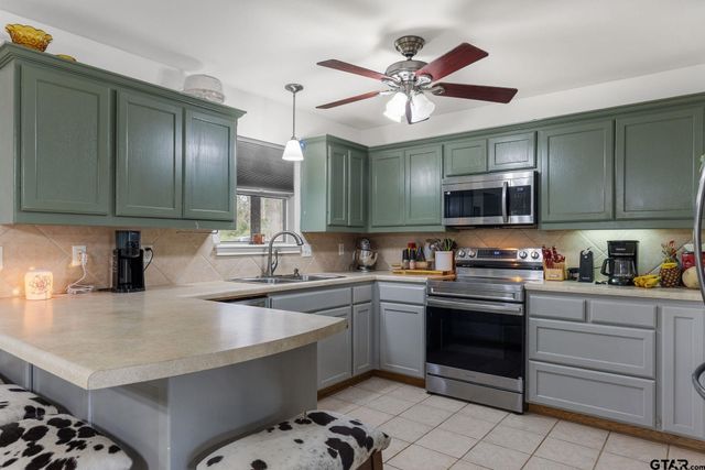 130 CR 2312, Mineola, TX 75773