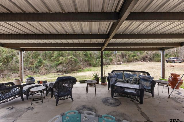 130 CR 2312, Mineola, TX 75773