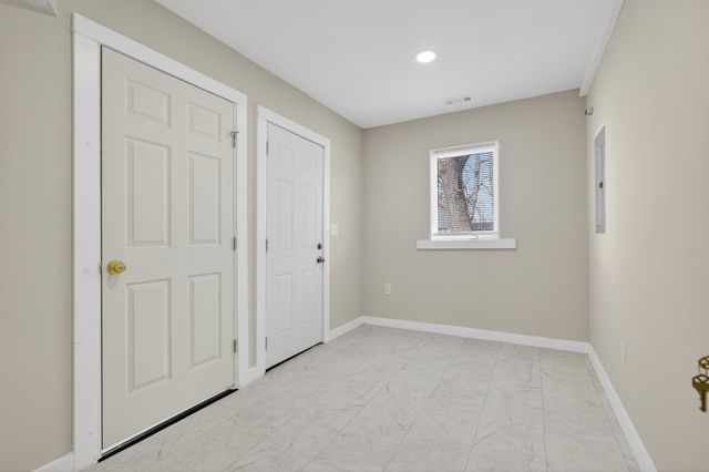 1231 S Topeka Ave, Wichita, KS 67211