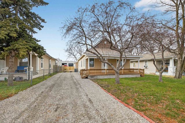 1231 S Topeka Ave, Wichita, KS 67211