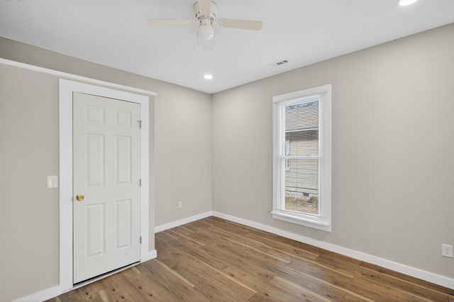 1231 S Topeka Ave, Wichita, KS 67211