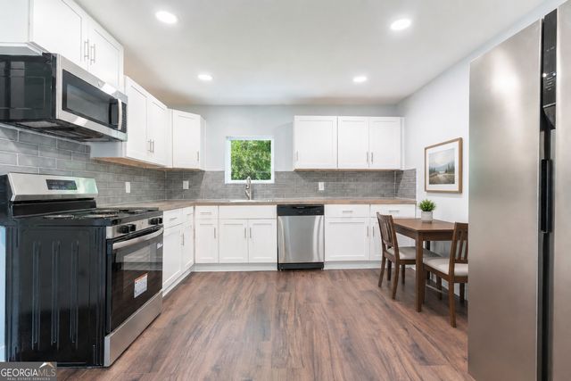808 Davis Street, Monroe, GA 30655