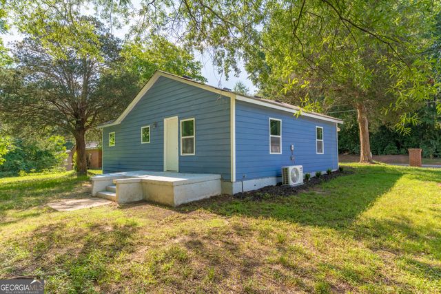 808 Davis Street, Monroe, GA 30655