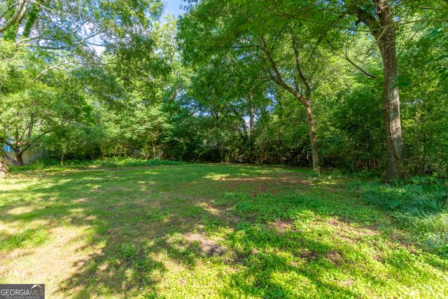 808 Davis Street, Monroe, GA 30655