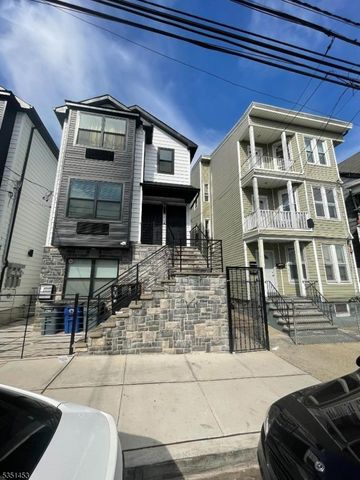 756 E 18Th St, Paterson City, NJ 07501