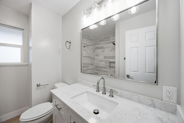 2019 W Elm St, Lodi, CA 95242
