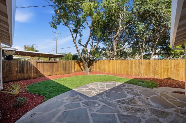 2019 W Elm St, Lodi, CA 95242